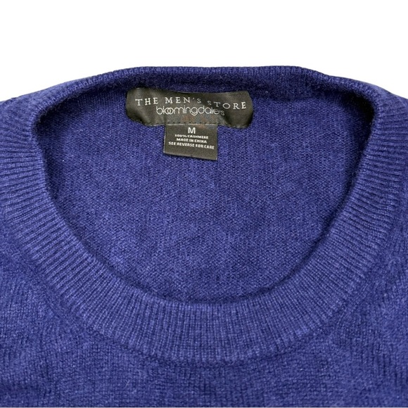 Bloomingdales Medium Cashmere Navy and Cream Crewneck Bundle - Picture 4 of 10